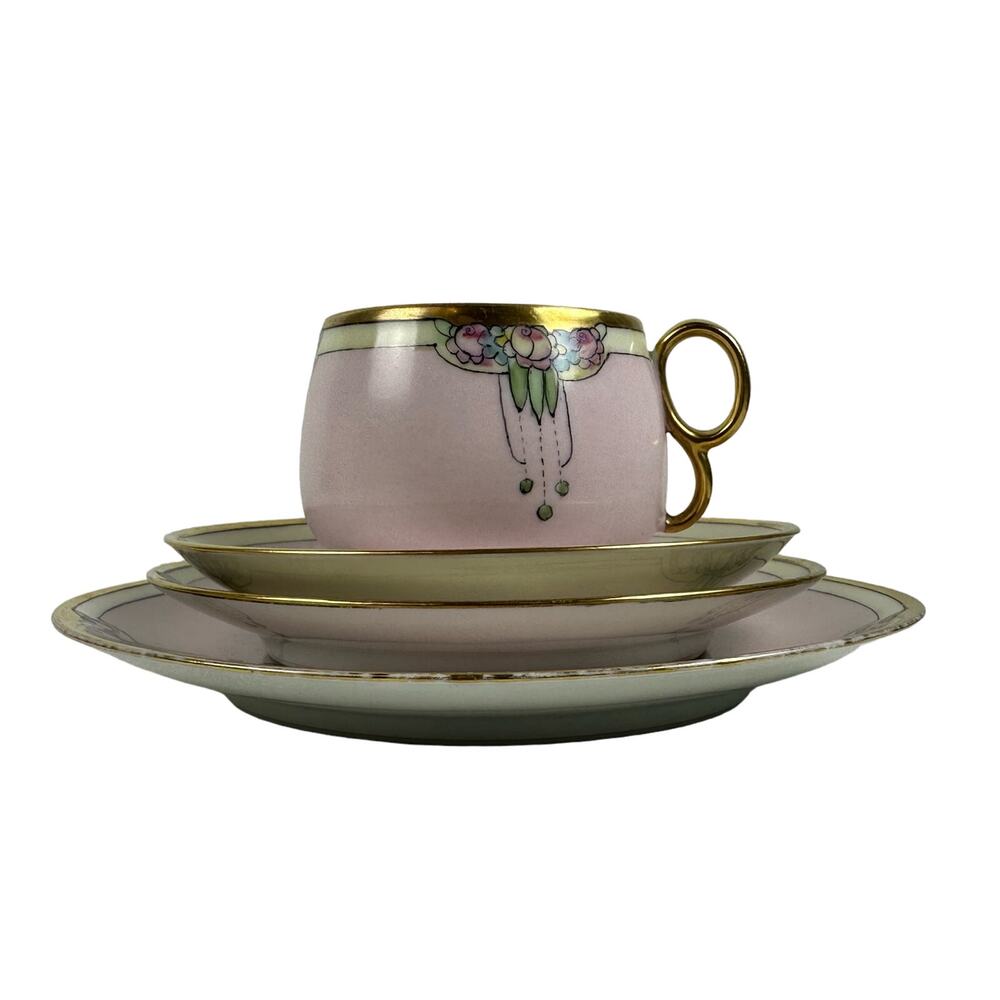 Art Nouveau Thomas Bavaria 4 Piece Luncheon Set Light Pink w/ Roses & Gold Trim